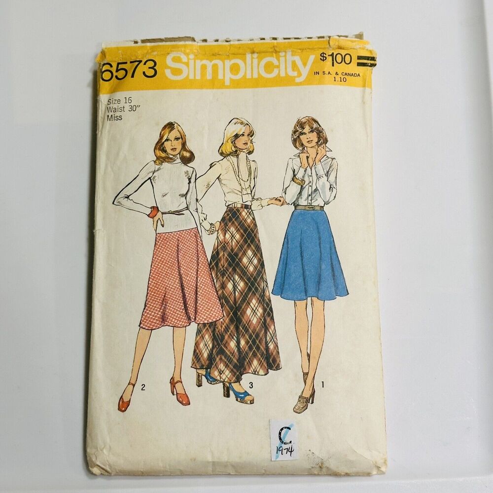 Simplicity 6573 Womens Skirt Sewing Pattern Bias Skirts Size 16 (30" waist)